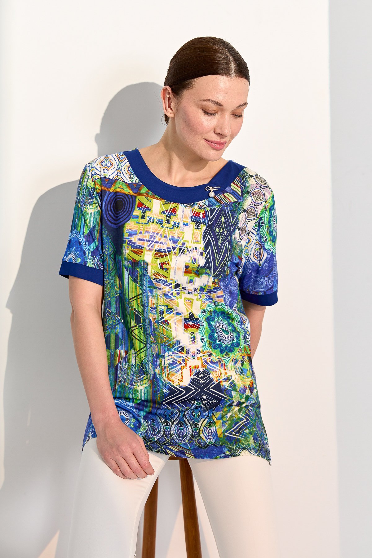 23713Kadın Sıfır Yaka Karışık Desenli Penye T-shirt Saks