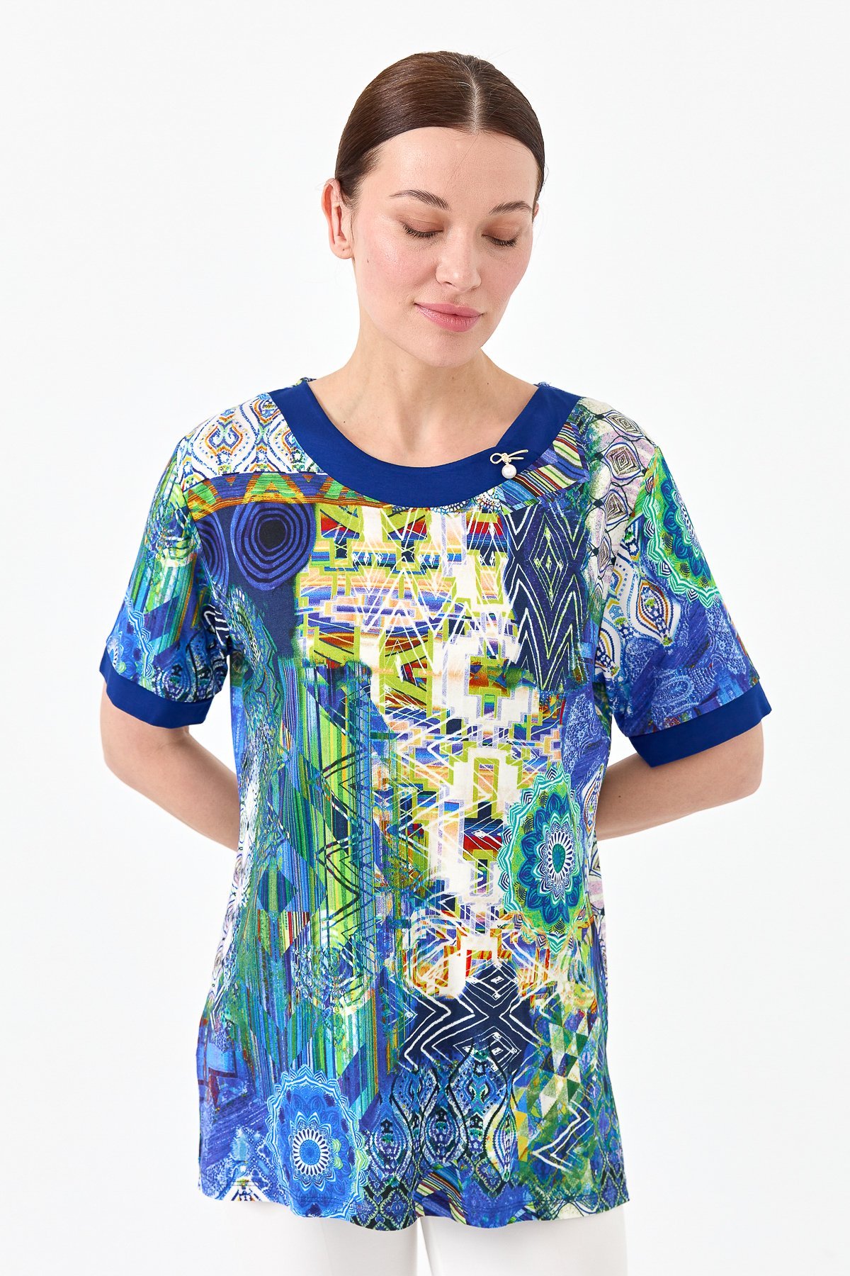 23713Kadın Sıfır Yaka Karışık Desenli Penye T-shirt Saks