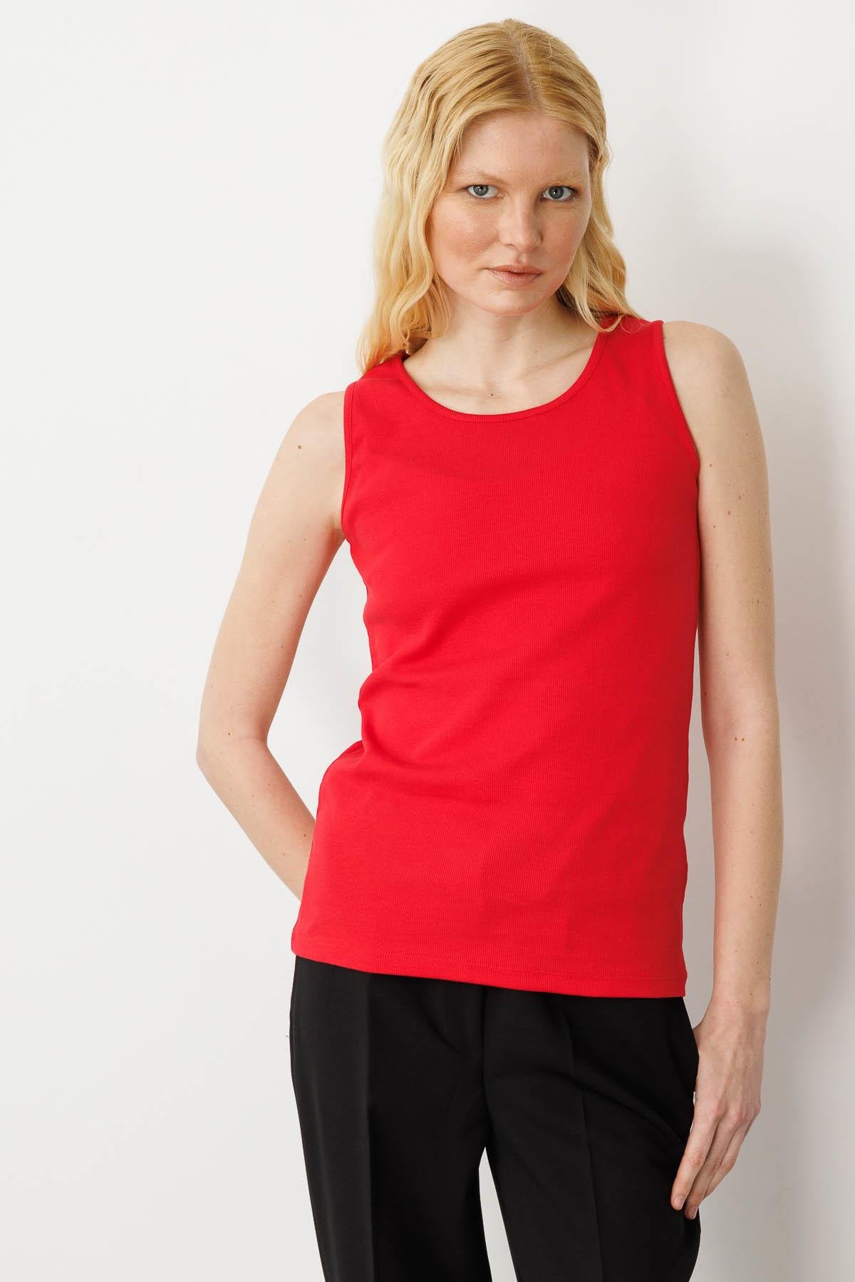 23772Kadın Sıfır Yaka Kaşkorse Pamuklu Askılı T-shirt Kırmızı