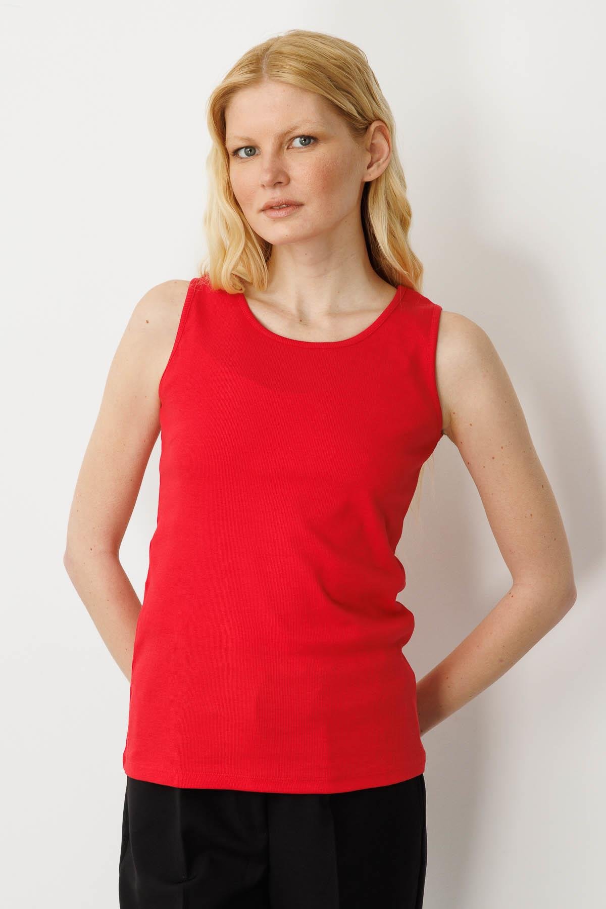 23772Kadın Sıfır Yaka Kaşkorse Pamuklu Askılı T-shirt Kırmızı