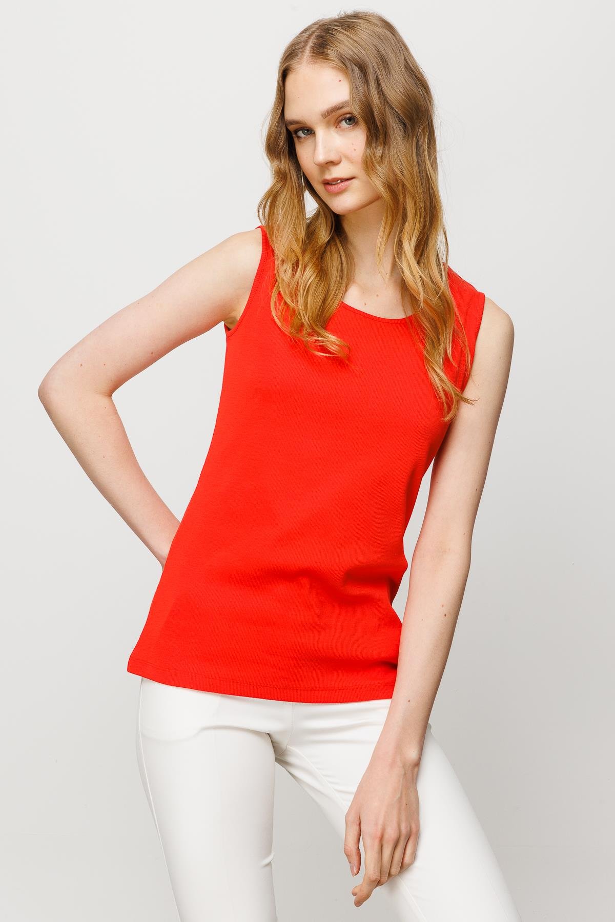 23772Kadın Sıfır Yaka Kaşkorse Pamuklu Askılı T-shirt Oranj