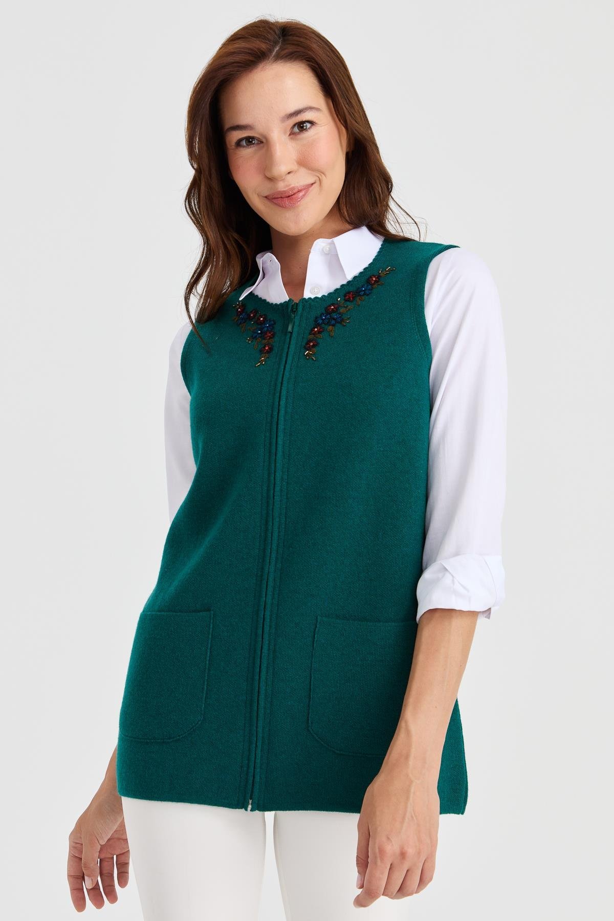 23000Kadın Sıfır Yaka Kenarı Dantel İşlemeli Yün Yelek K.Ö.başı