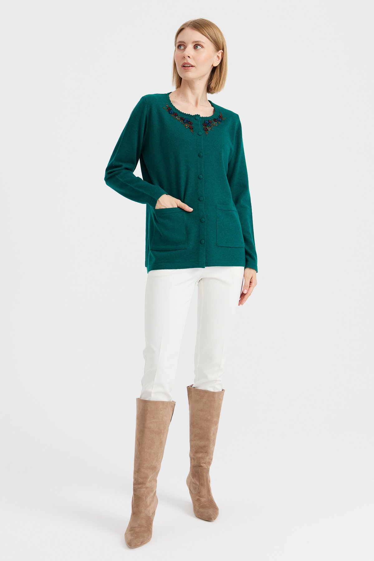 23003Kadın Sıfır Yaka Kenarı Dantel İşlemeli Yün Ceket K.Ö.başı