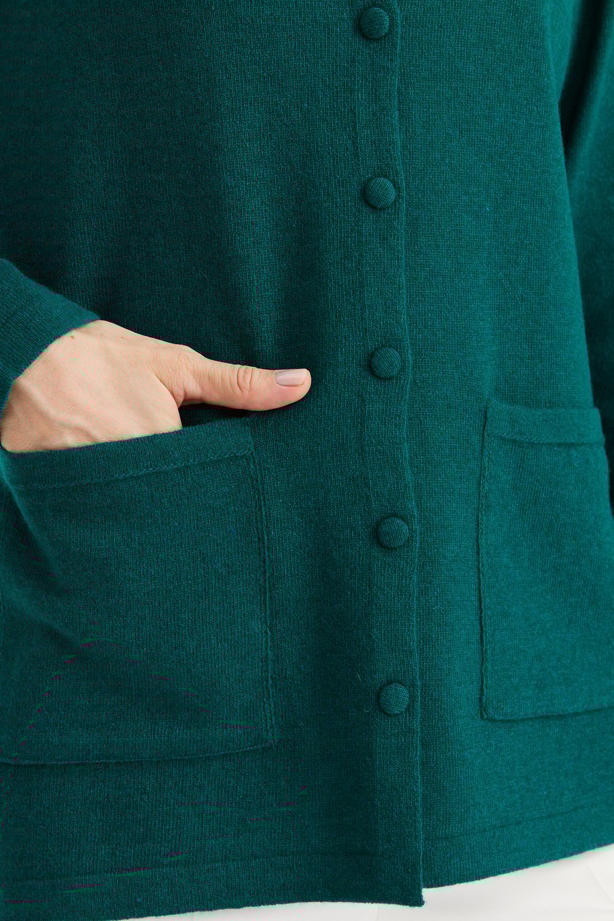 23003Kadın Sıfır Yaka Kenarı Dantel İşlemeli Yün Ceket K.Ö.başı