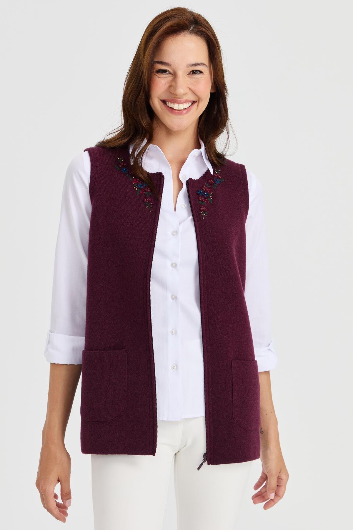 23000Kadın Sıfır Yaka Kenarı Dantel İşlemeli Yün Yelek K.Mürdüm