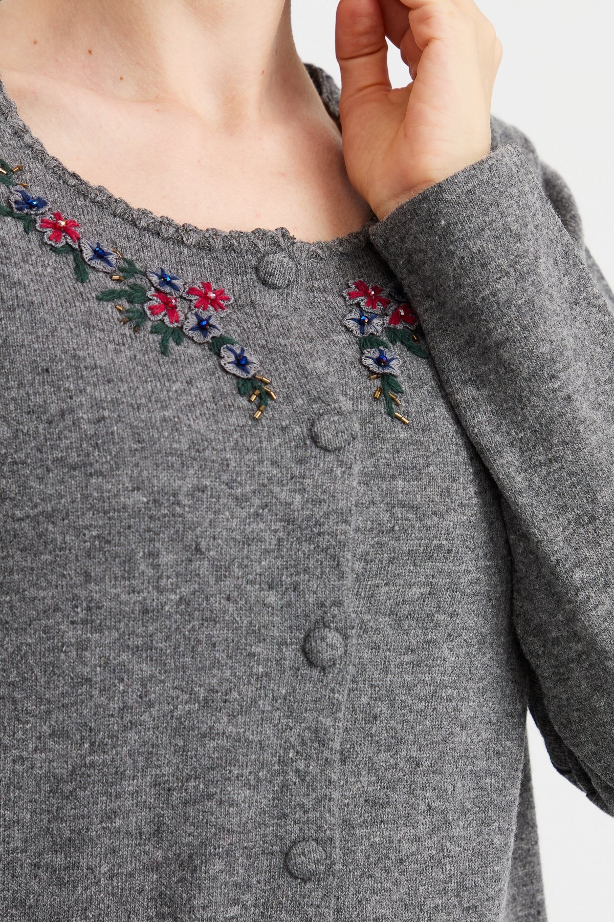 23003Kadın Sıfır Yaka Kenarı Dantel İşlemeli Yün Ceket Füme