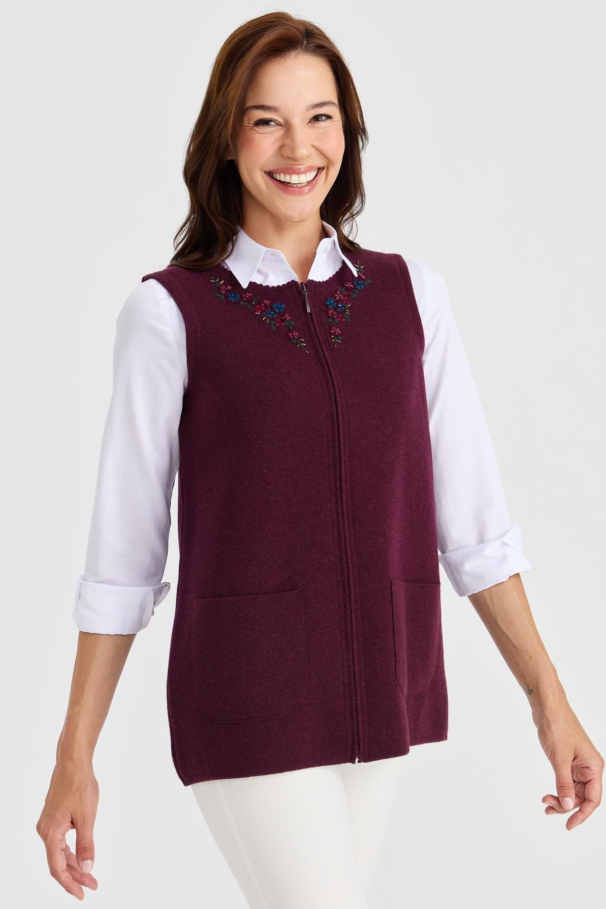 23000Kadın Sıfır Yaka Kenarı Dantel İşlemeli Yün Yelek K.Mürdüm