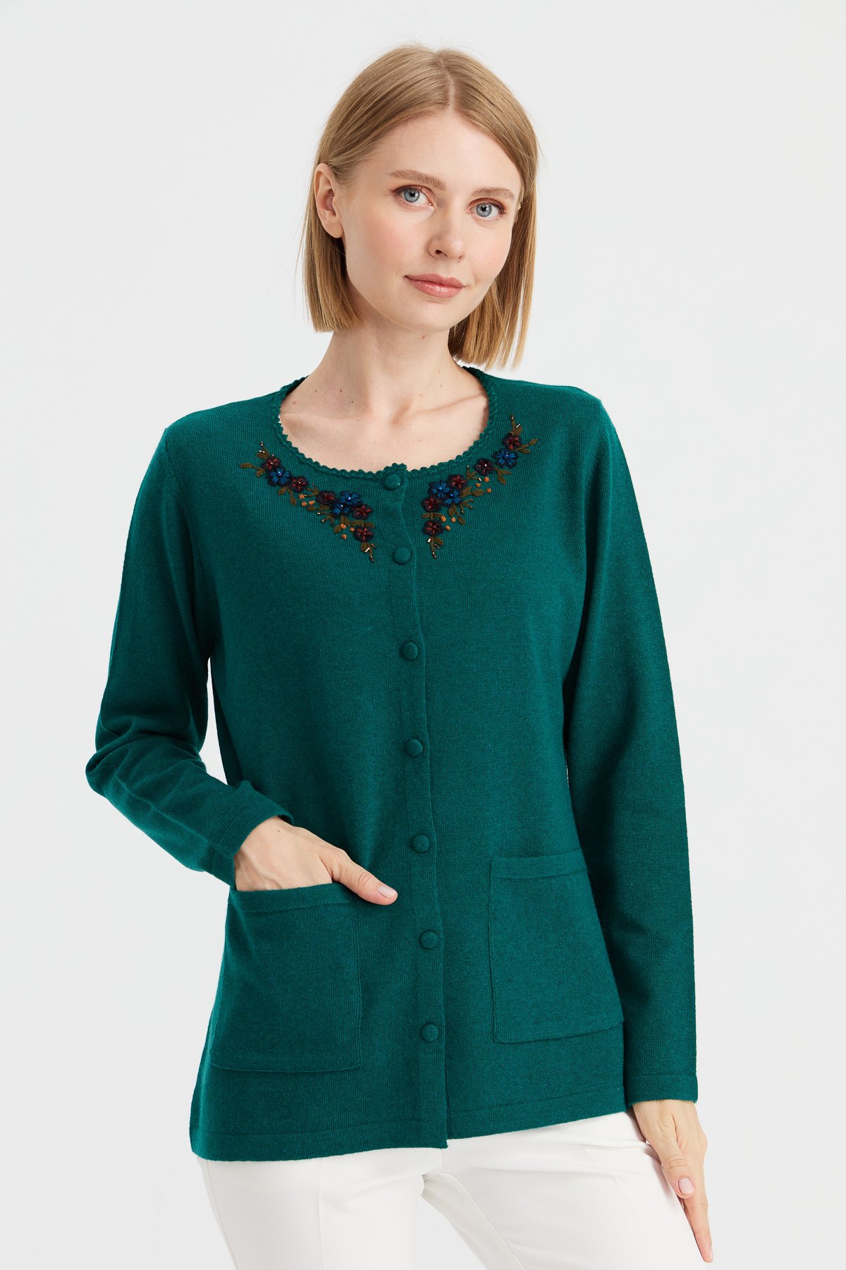 23003Kadın Sıfır Yaka Kenarı Dantel İşlemeli Yün Ceket K.Ö.başı