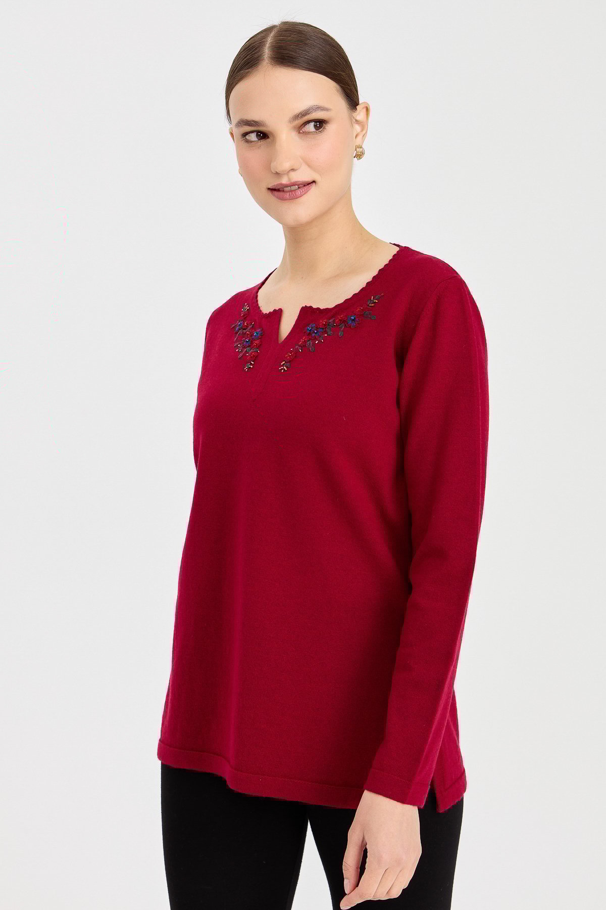 23005Kadın Sıfır Yaka Kenarı Dantel İşlemeli Yün Kazak V.Çürüğü