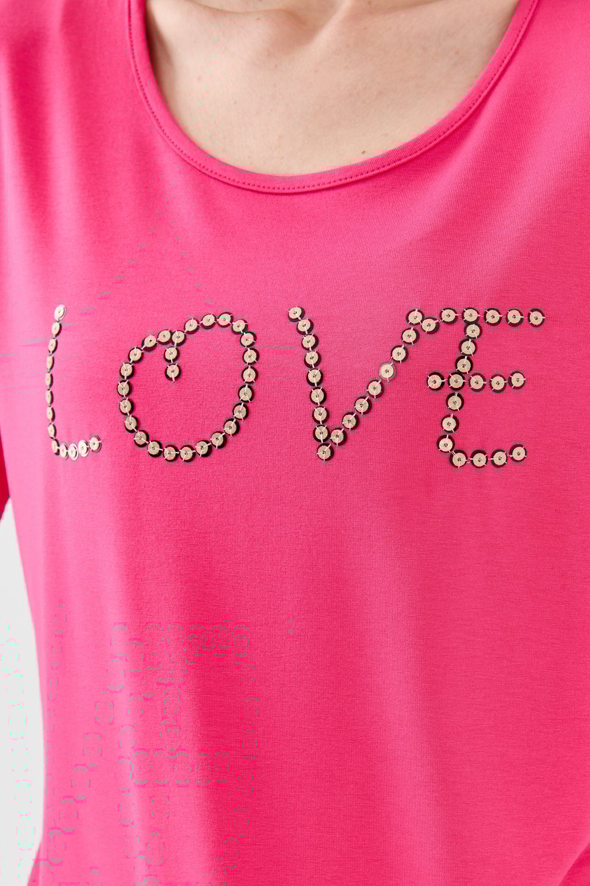 9868Женская футболка из хлопка с круглым вырезом, короткими рукавами и надписью Love, фуксия