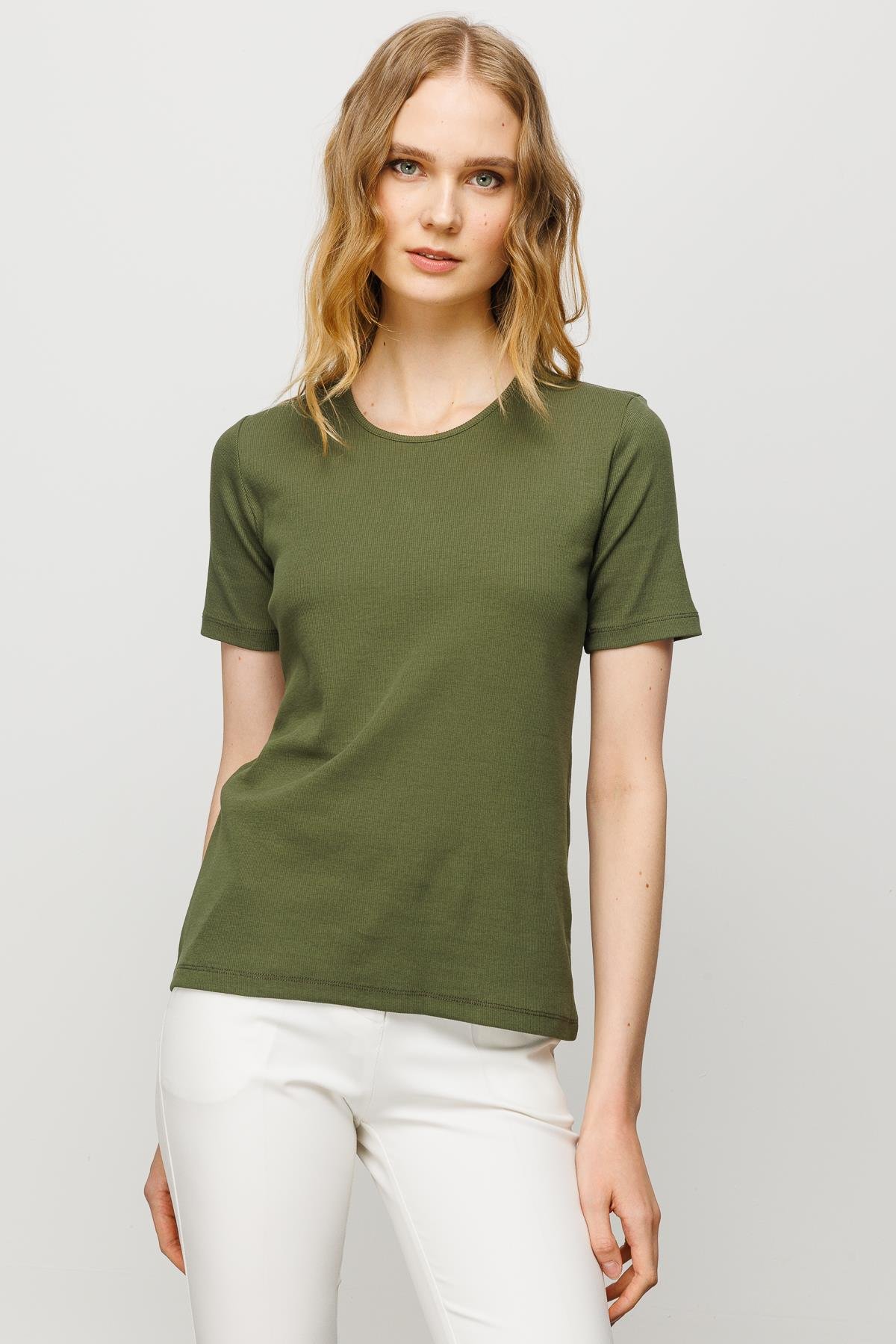 23755Kadın Sıfır Yaka Kısa Kol Pamuk Kaşkorse T-shirt Haki