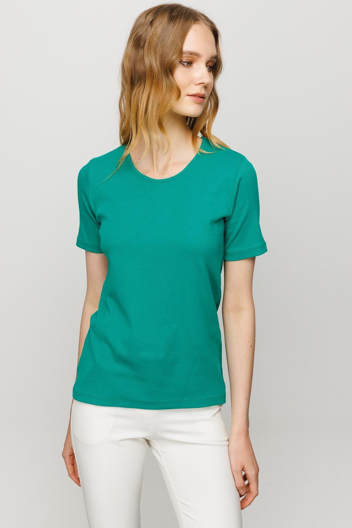 23755Kadın Sıfır Yaka Kısa Kol Pamuk Kaşkorse T-shirt Yeşil