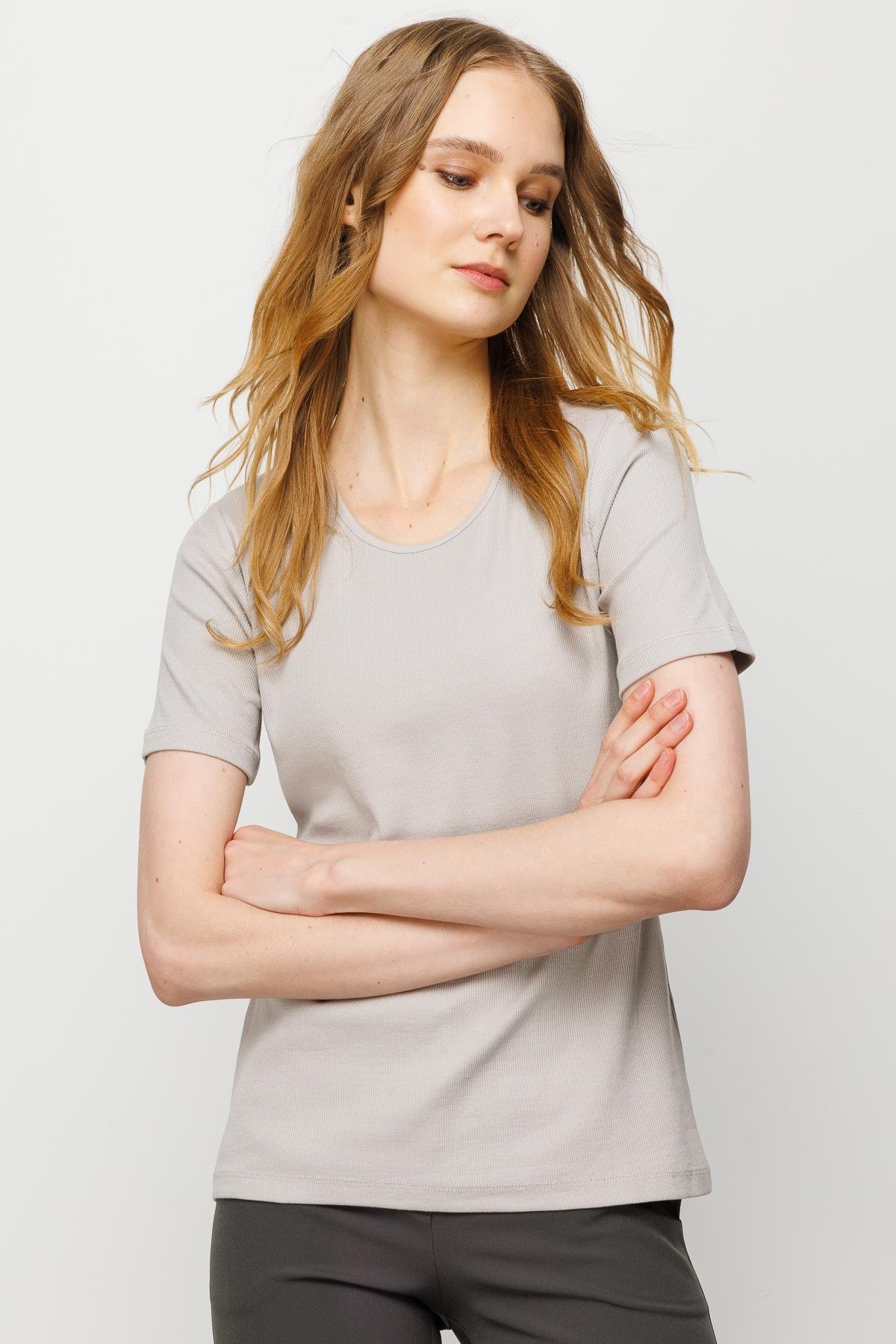 23755Kadın Sıfır Yaka Kısa Kol Pamuk Kaşkorse T-shirt Taş