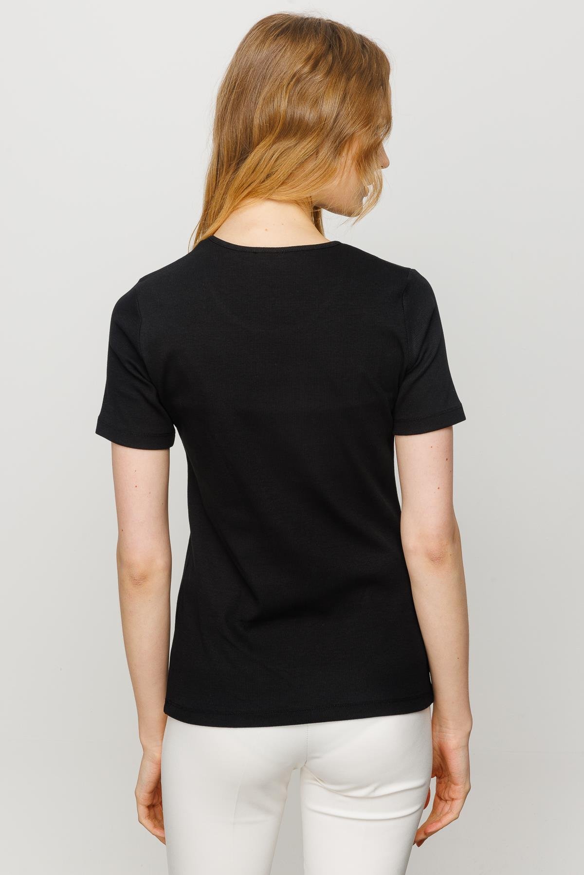 23755Kadın Sıfır Yaka Kısa Kol Pamuk Kaşkorse T-shirt Siyah