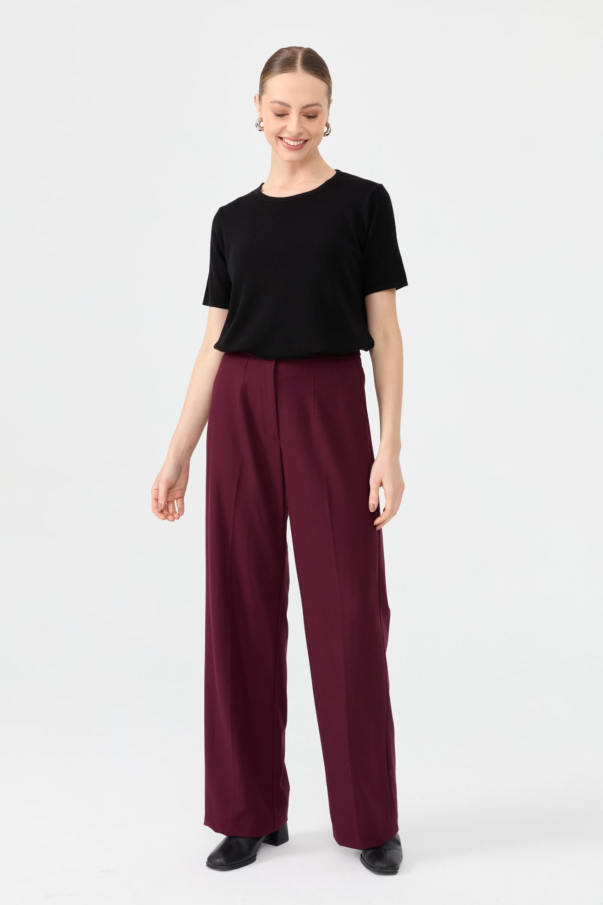 24112Kadın Sıfır Yaka Kısa Kollu Basic Yün Bluz Siyah