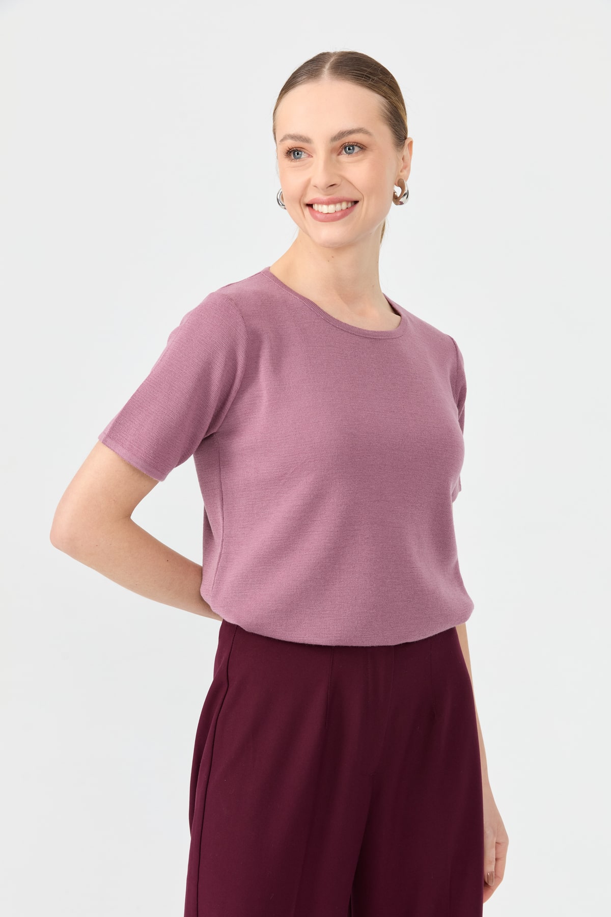 24112Kadın Sıfır Yaka Kısa Kollu Basic Yün Bluz G.Kurusu