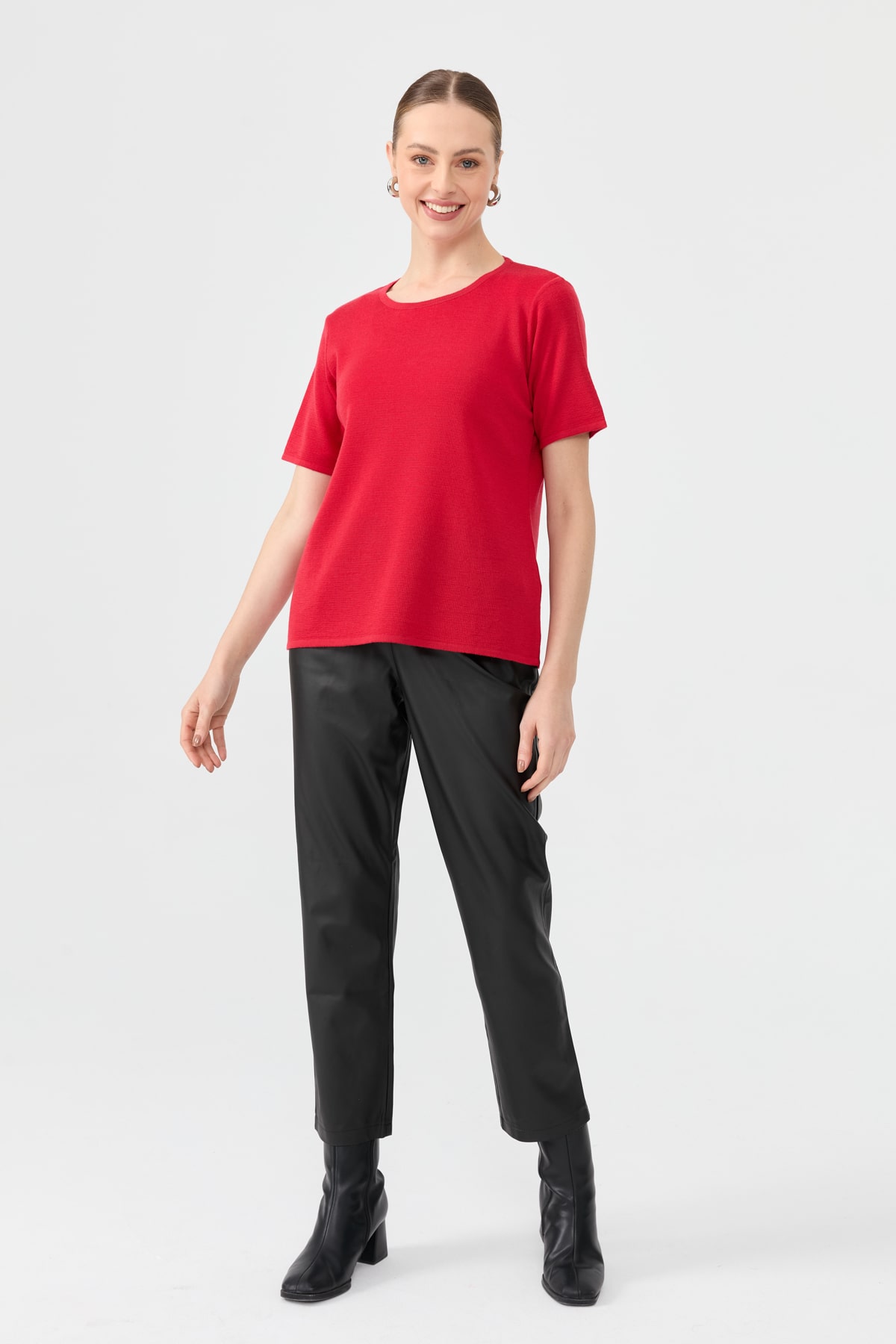 24112Kadın Sıfır Yaka Kısa Kollu Basic Yün Bluz A.Kırmızı