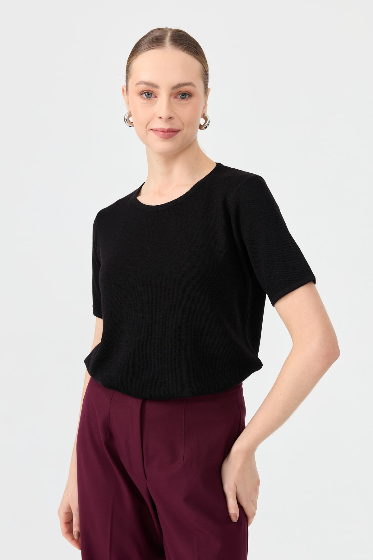 24112Kadın Sıfır Yaka Kısa Kollu Basic Yün Bluz Siyah