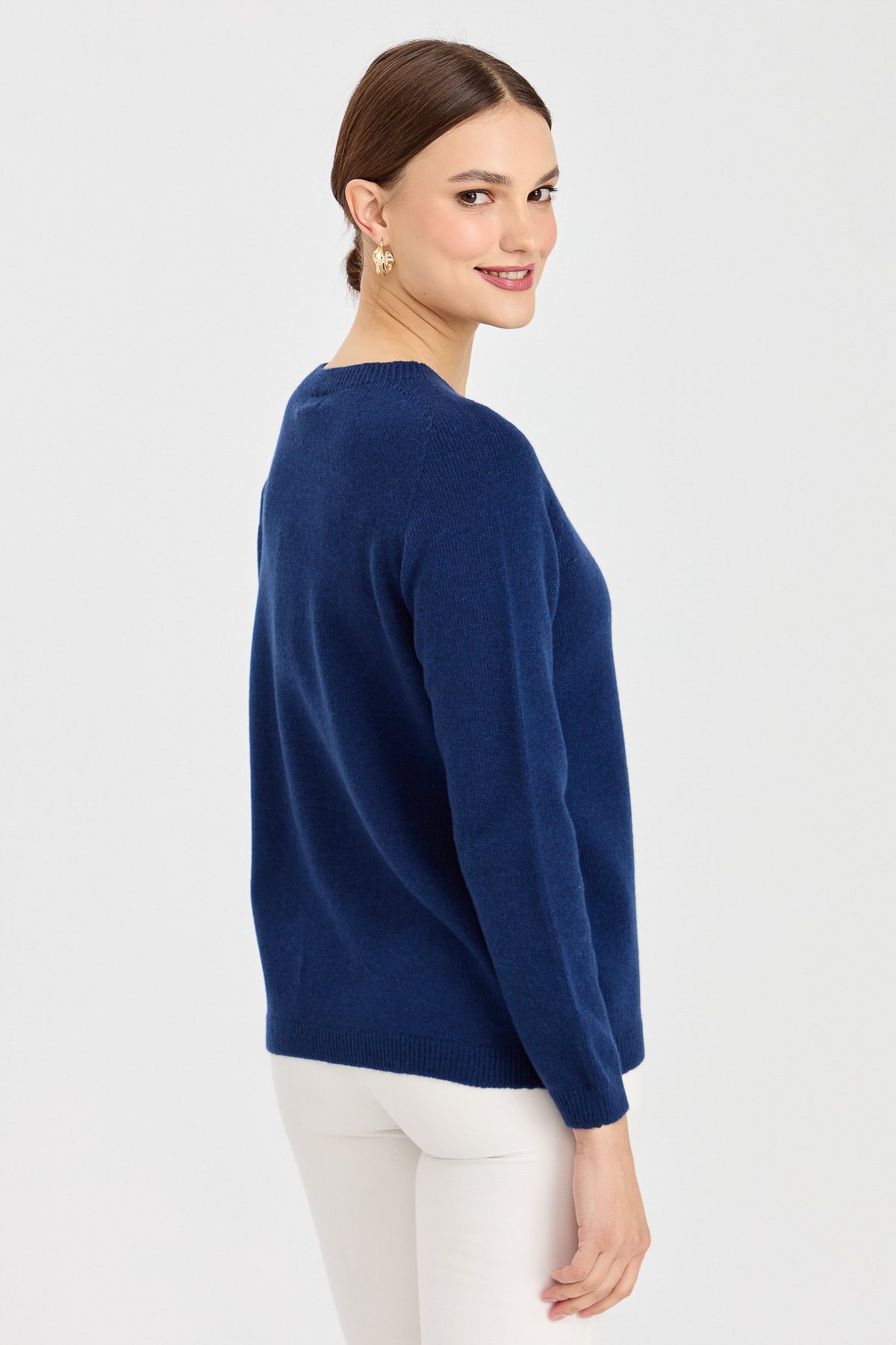 23163Kadın Sıfır Yaka Klasik Yün Kazak İndigo