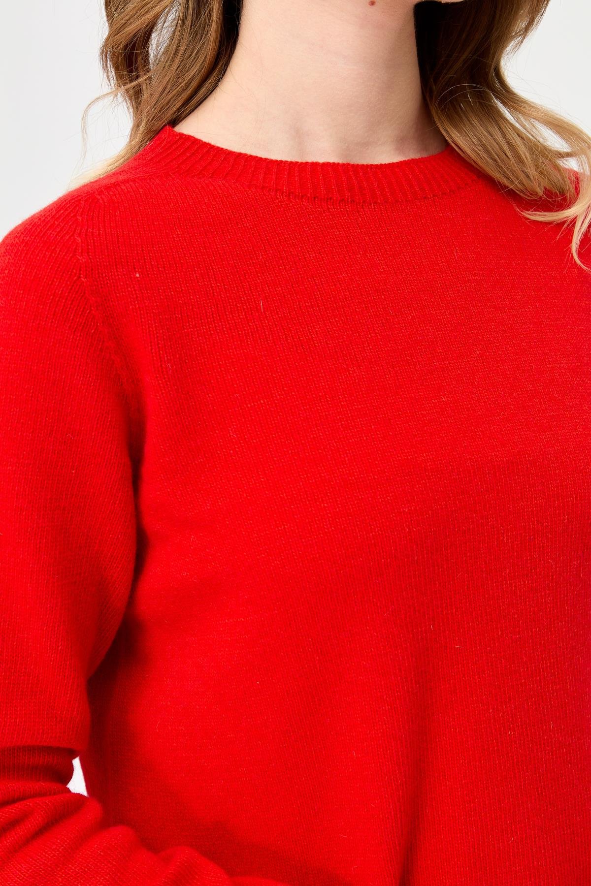 23163Kadın Sıfır Yaka Klasik Yün Kazak Mercan