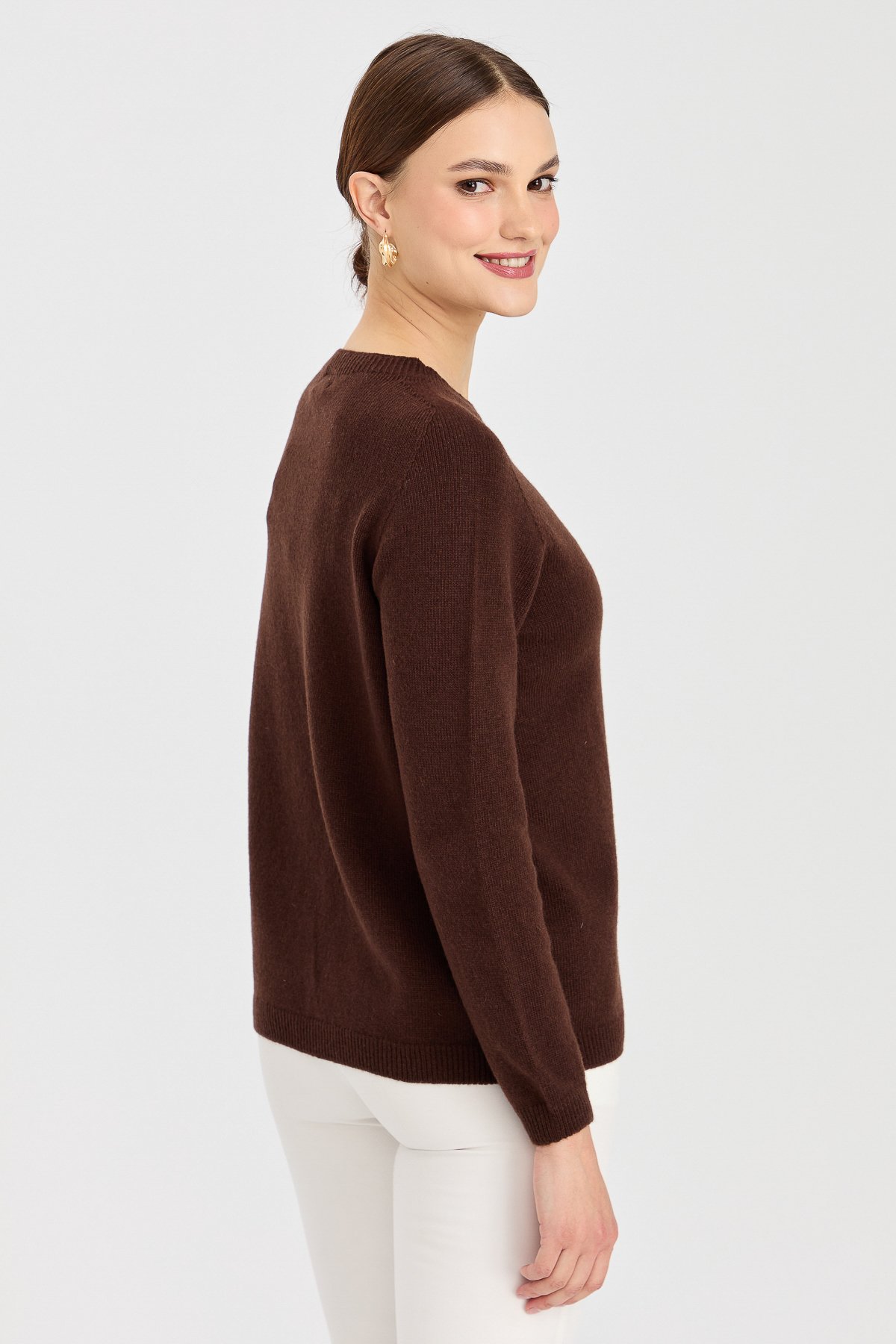 23163Kadın Sıfır Yaka Klasik Yün Kazak M.Kahve