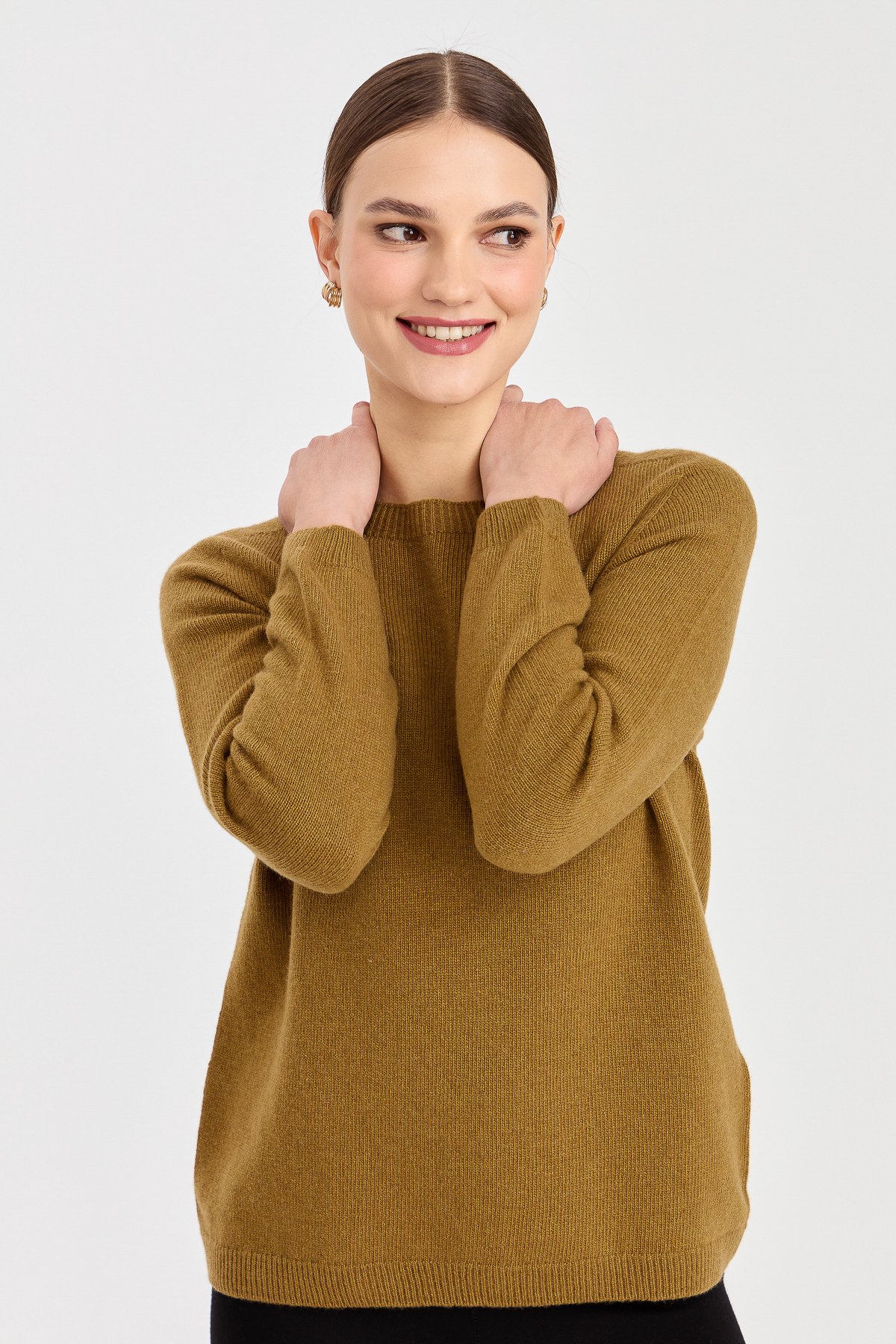 23163Kadın Sıfır Yaka Klasik Yün Kazak O.Haki