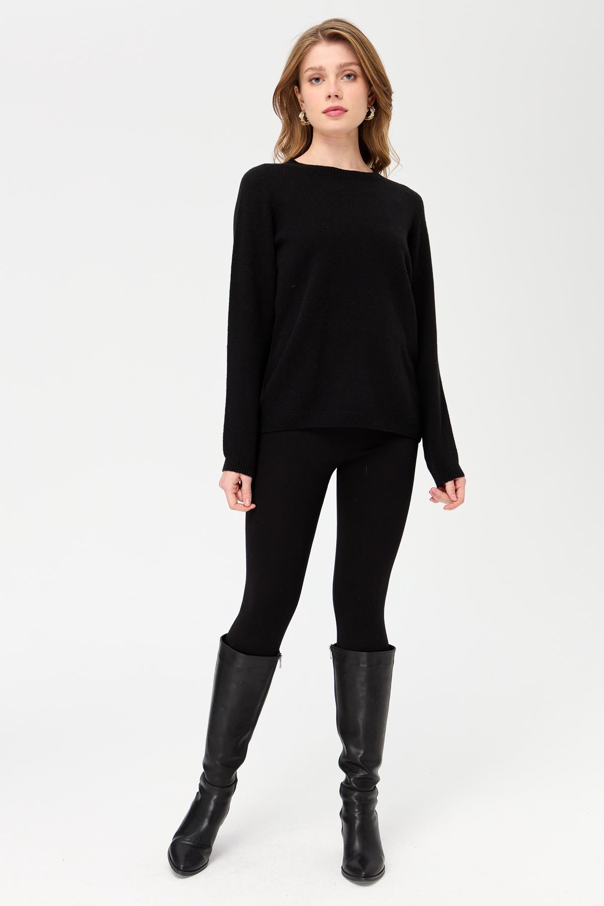 23163Kadın Sıfır Yaka Klasik Yün Kazak Siyah