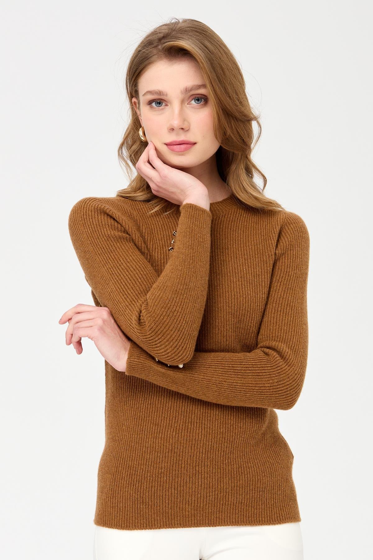 23158Kadın Sıfır Yaka Kol Ucu Düğmeli Yün Kazak K.taba