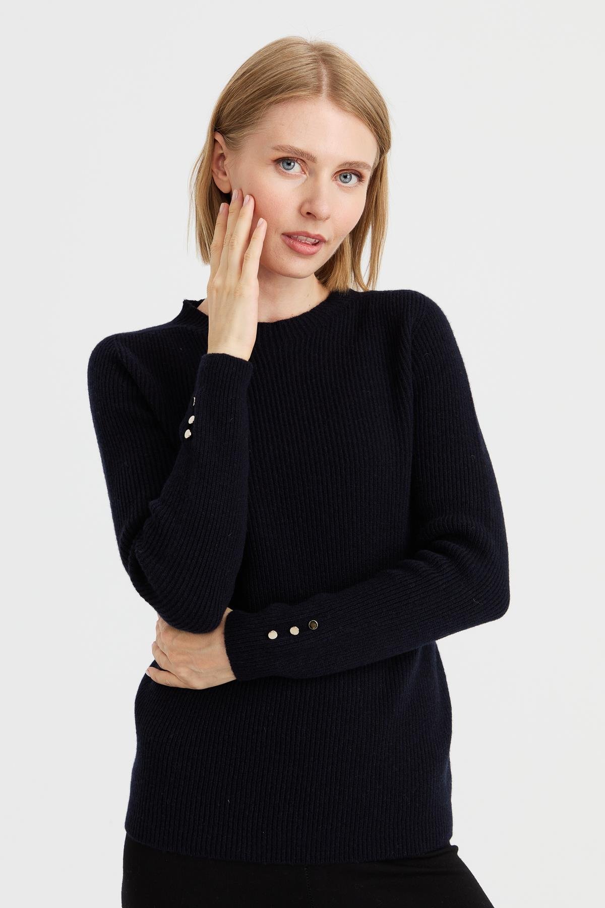 23158Kadın Sıfır Yaka Kol Ucu Düğmeli Yün Kazak K.Lacivert