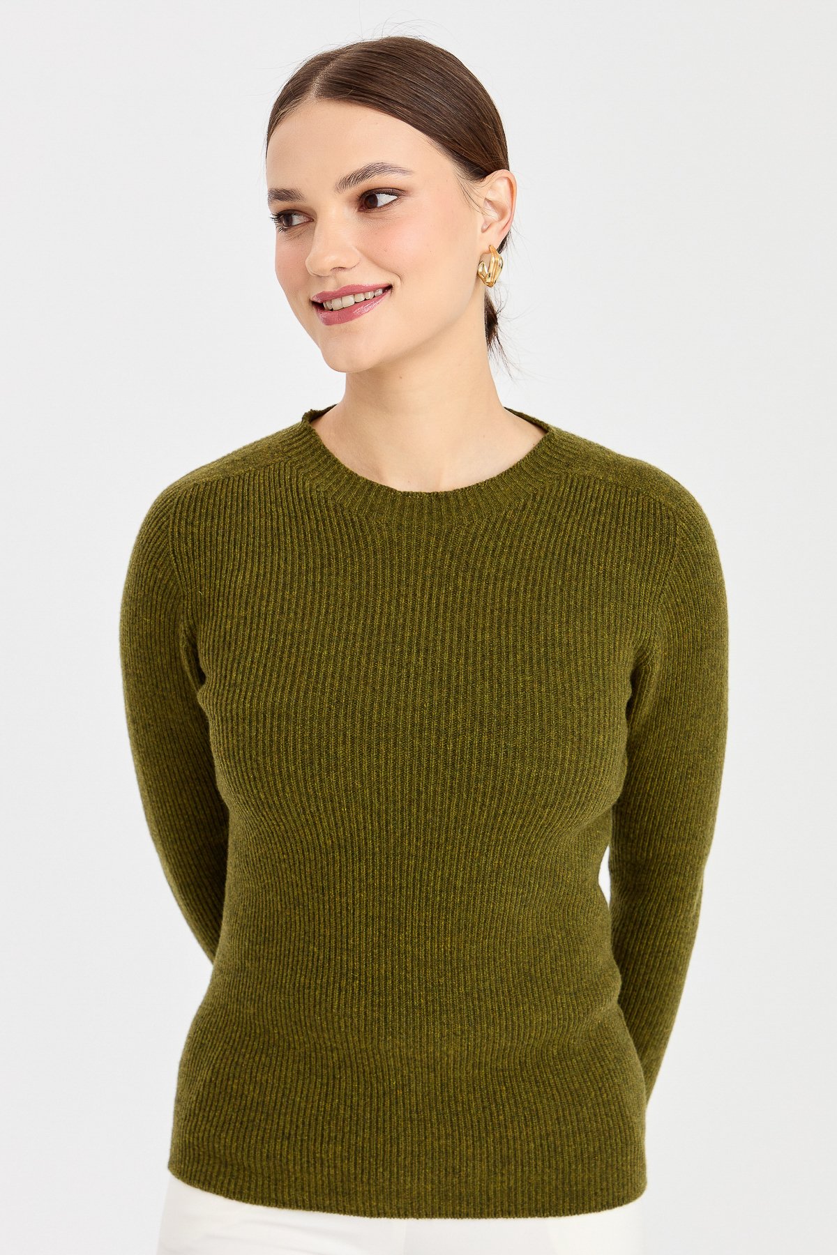 23158Kadın Sıfır Yaka Kol Ucu Düğmeli Yün Kazak A.K.Yeşili