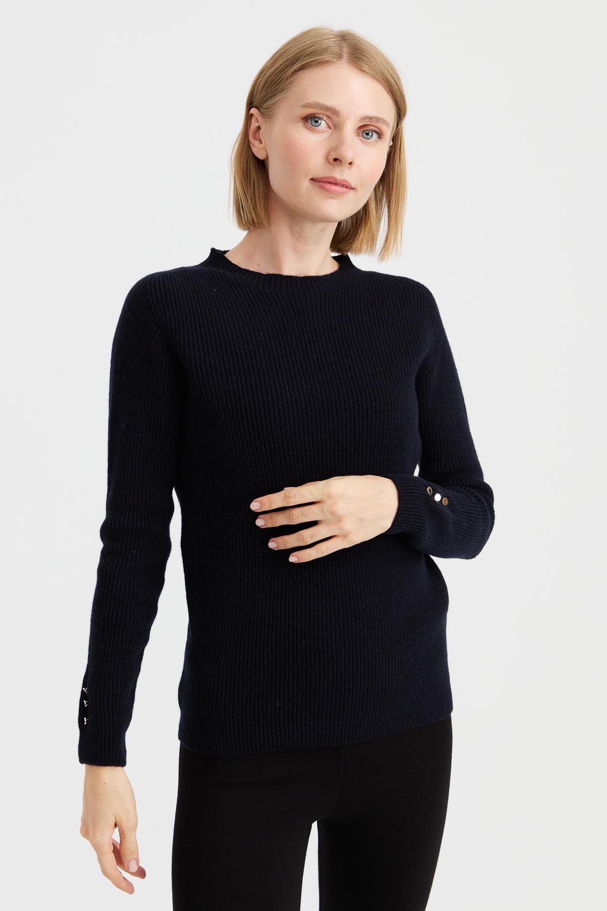 23158Kadın Sıfır Yaka Kol Ucu Düğmeli Yün Kazak K.Lacivert