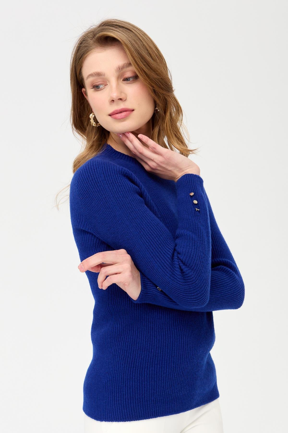 23158Kadın Sıfır Yaka Kol Ucu Düğmeli Yün Kazak K.S.Mavi