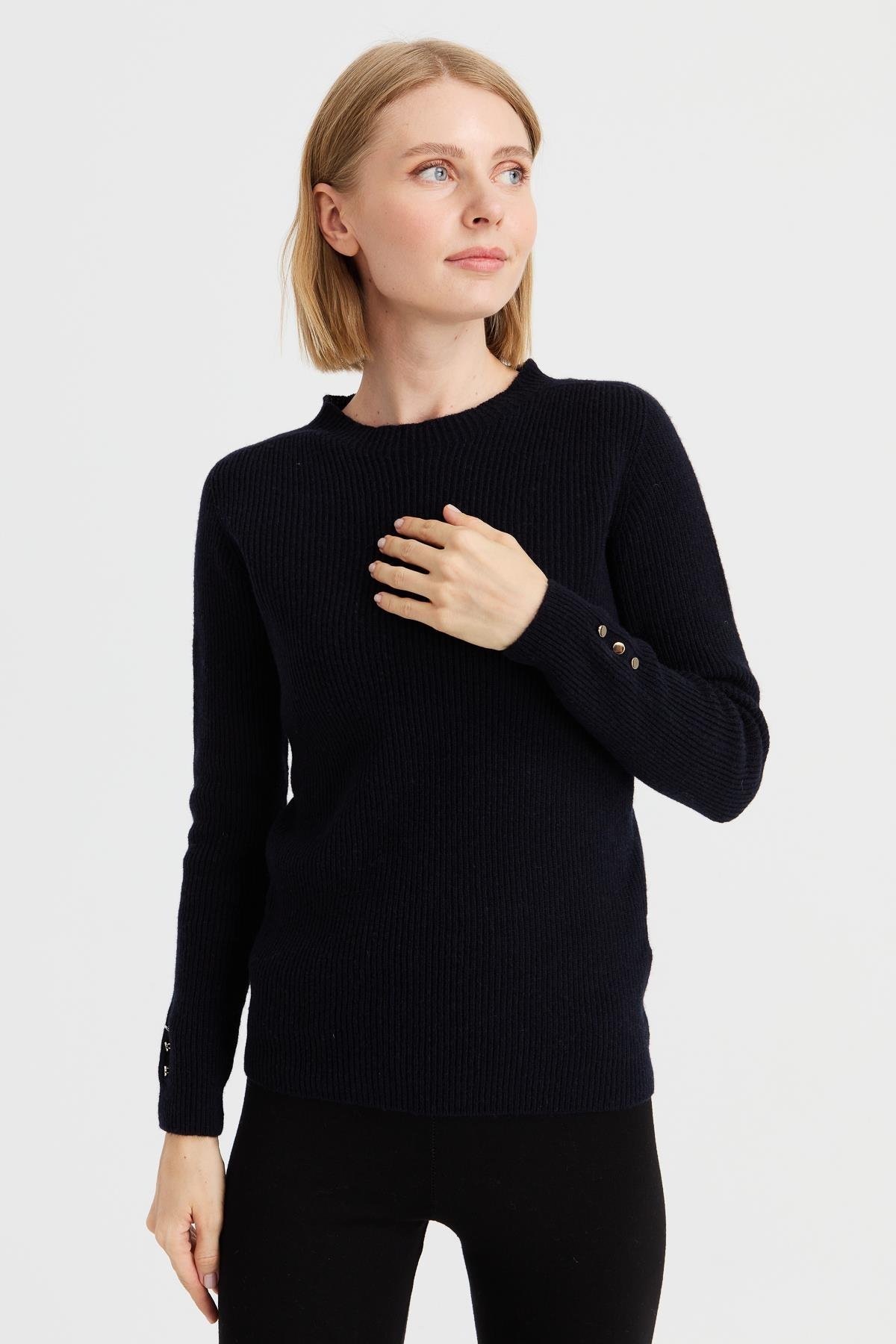 23158Kadın Sıfır Yaka Kol Ucu Düğmeli Yün Kazak K.Lacivert