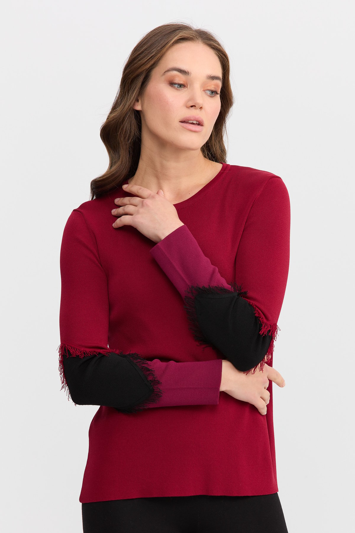 8351Kadın Sıfır Yaka Kolları Püsküllü Bluz Bordo