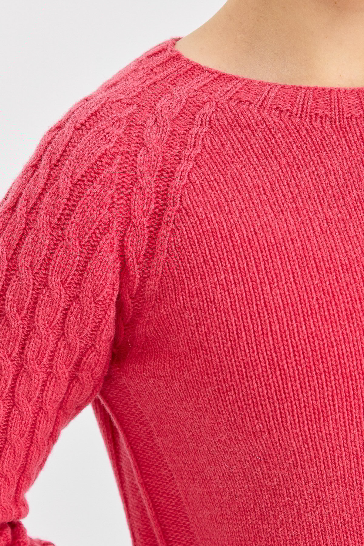 23201Kadın Sıfır Yaka Kolu Saç Örgü Yün Kazak Y.Ş.Pembe