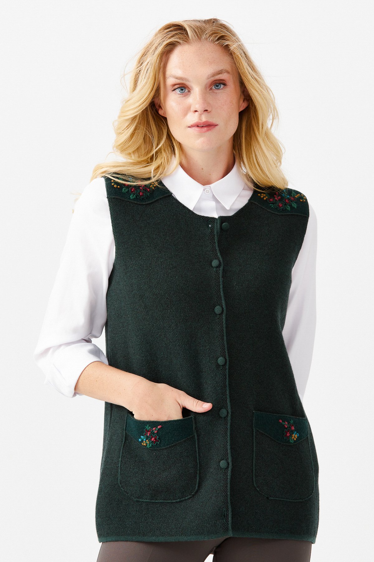 22113Женский жилет на пуговицах с круглым вырезом и карманом на плече с отделкой, зеленый