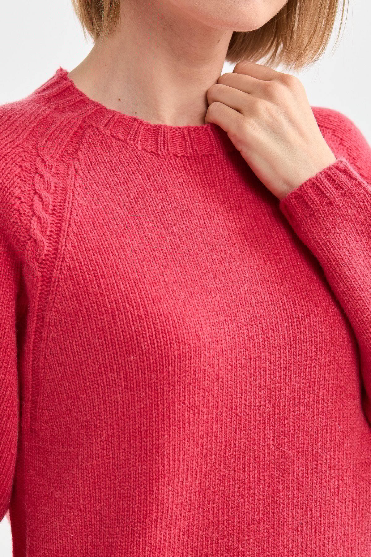 22096Kadın Sıfır Yaka Omzu Saç Örgülü Yün Kazak Y.S.Pembe