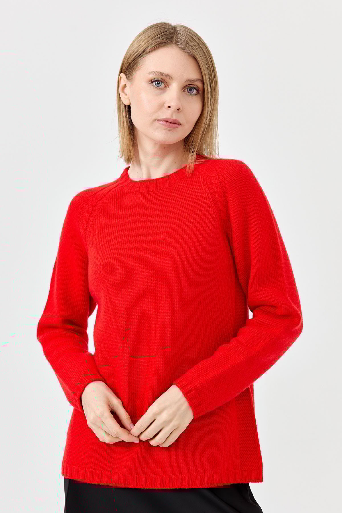 22096Kadın Sıfır Yaka Omzu Saç Örgülü Yün Kazak Mercan