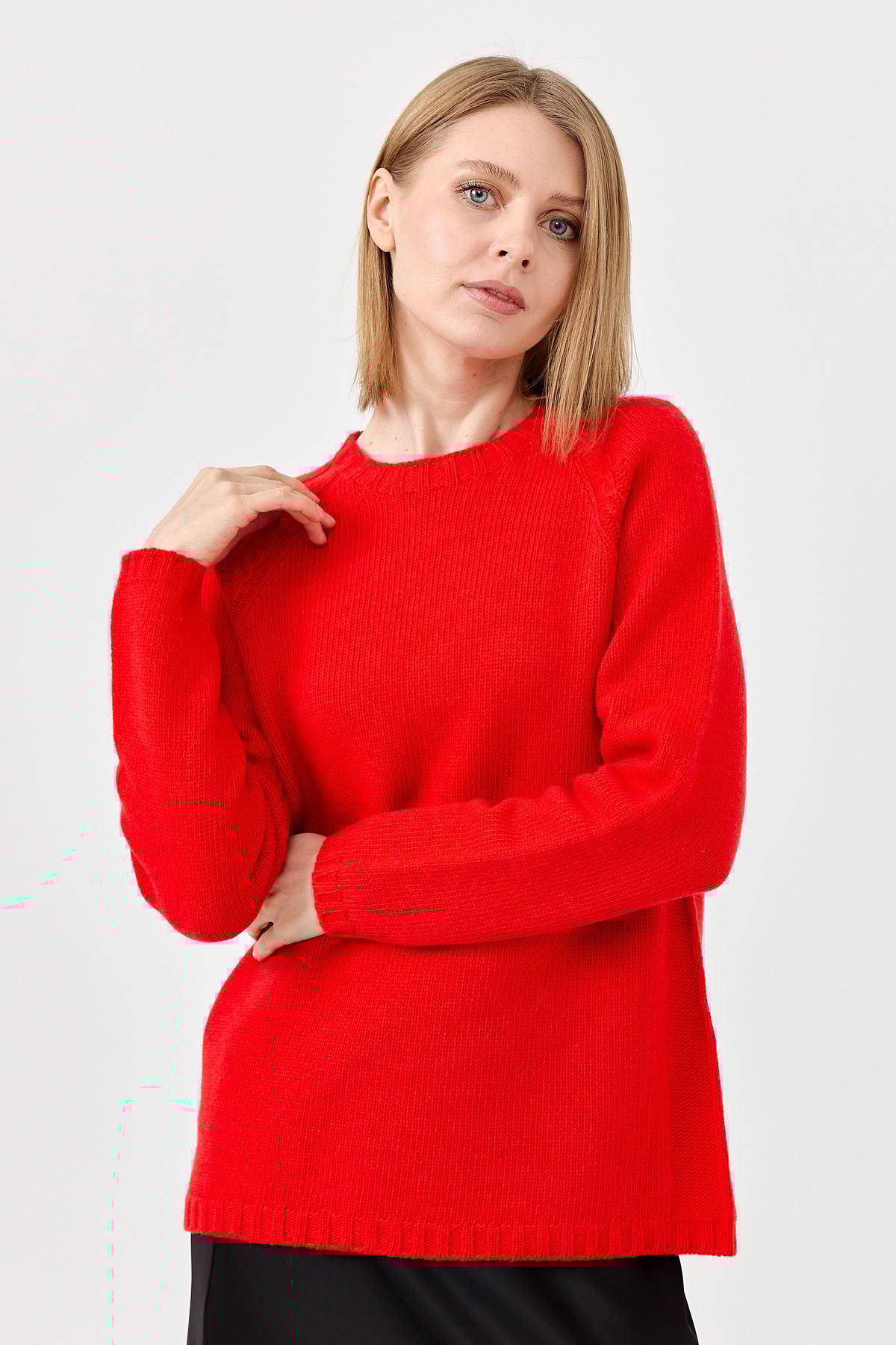 22096Kadın Sıfır Yaka Omzu Saç Örgülü Yün Kazak Mercan