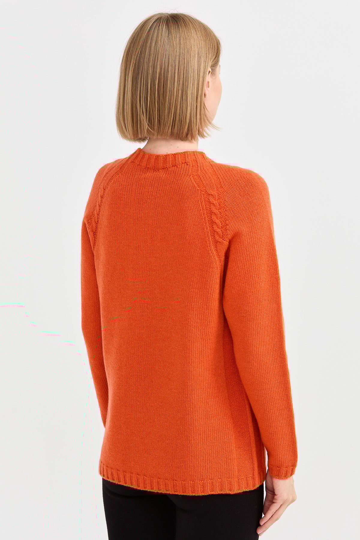 22096Kadın Sıfır Yaka Omzu Saç Örgülü Yün Kazak Portakal