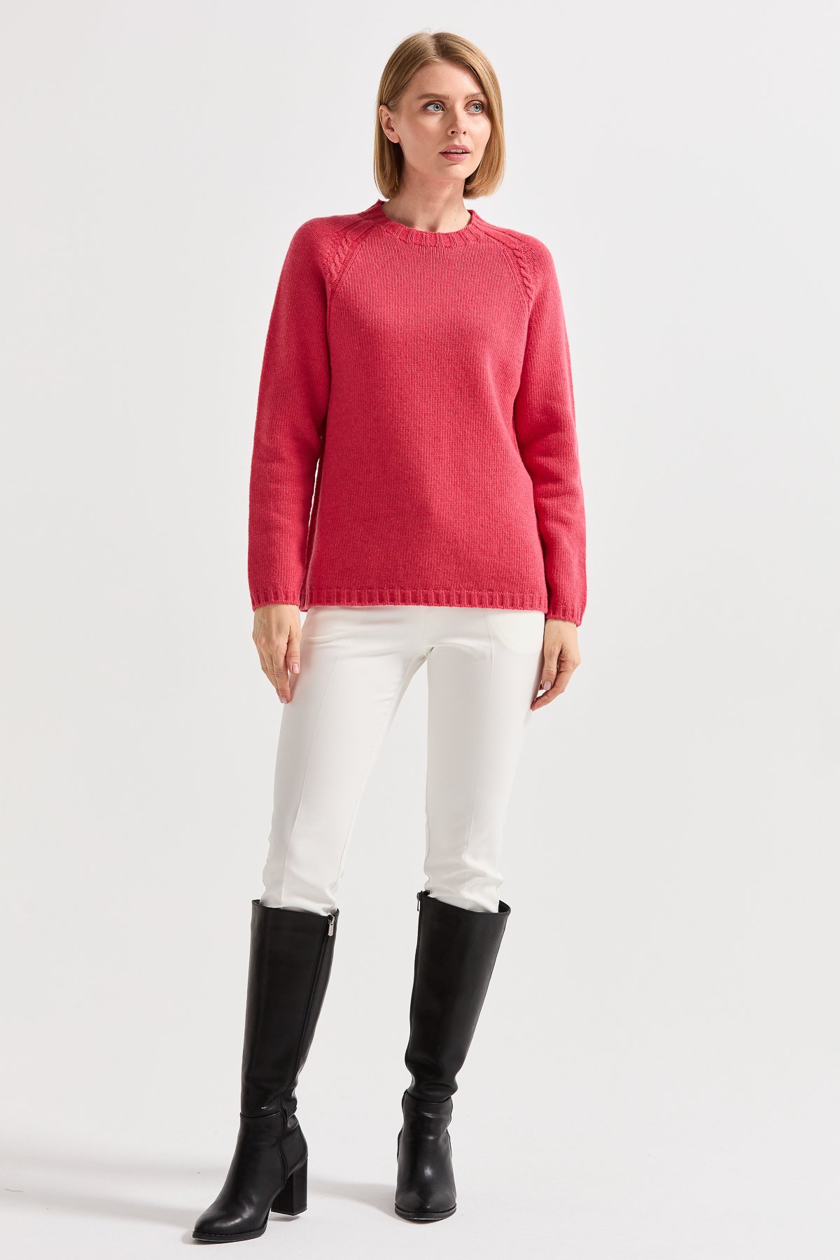 22096Kadın Sıfır Yaka Omzu Saç Örgülü Yün Kazak Y.S.Pembe