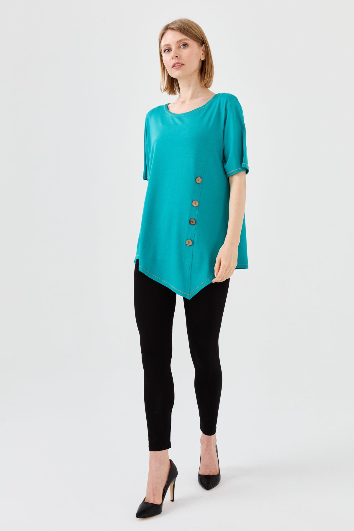 23783Kadın Sıfır Yaka Önü Ahşap Düğmeli Penye T-shirt Yeşil