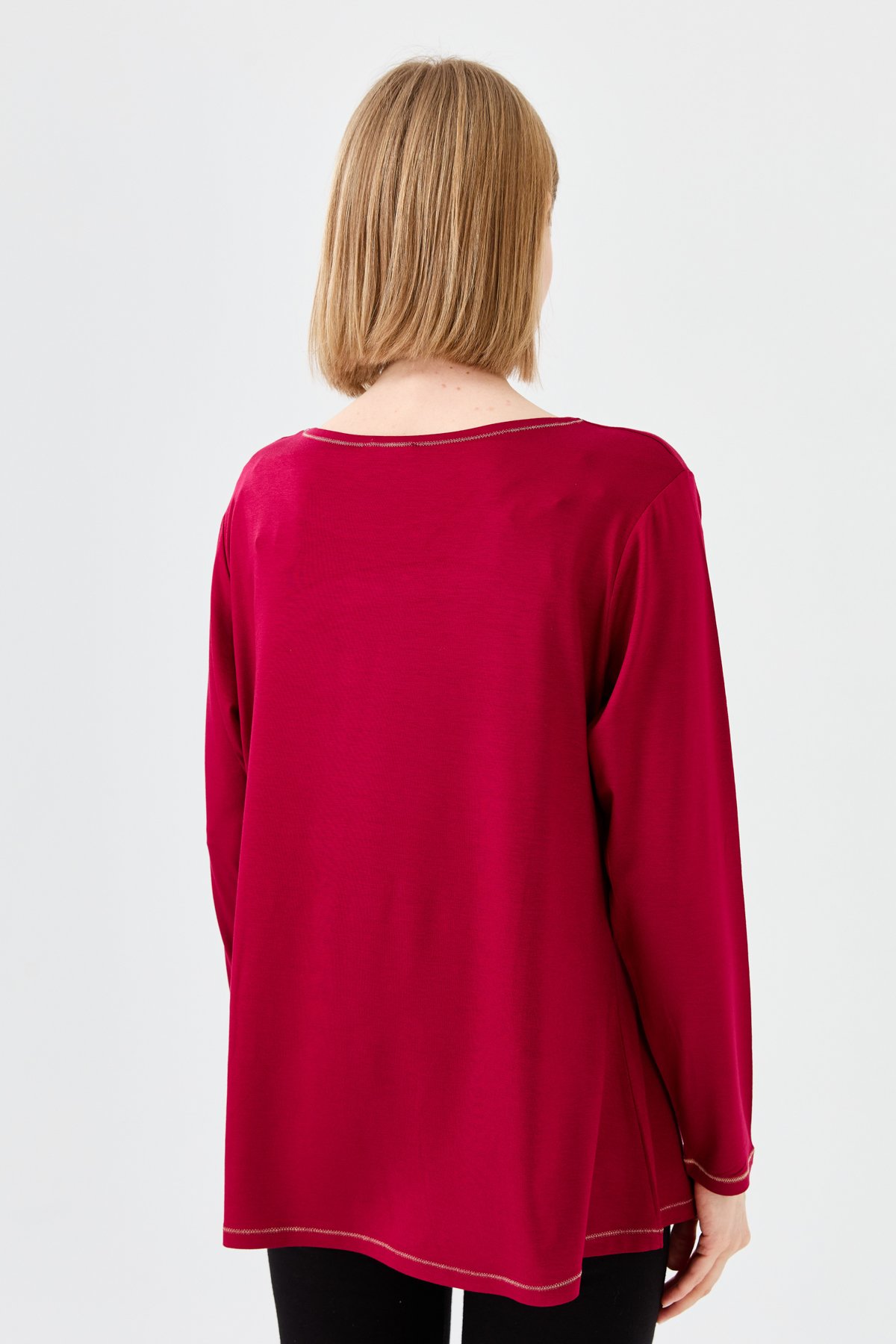 23784Kadın Sıfır Yaka Önü Ahşap Düğmeli Penye Bluz Bordo