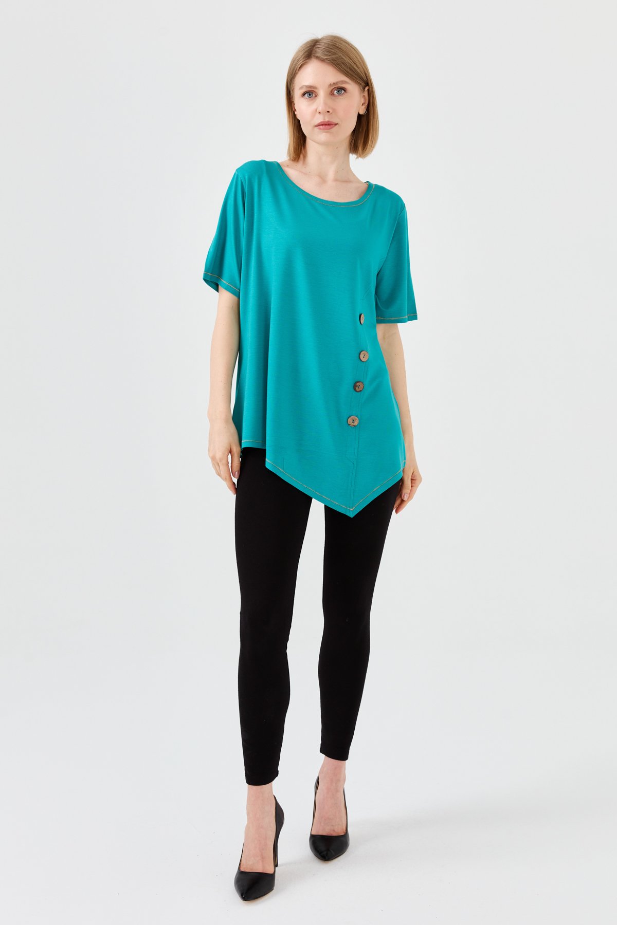 23783Kadın Sıfır Yaka Önü Ahşap Düğmeli Penye T-shirt Yeşil