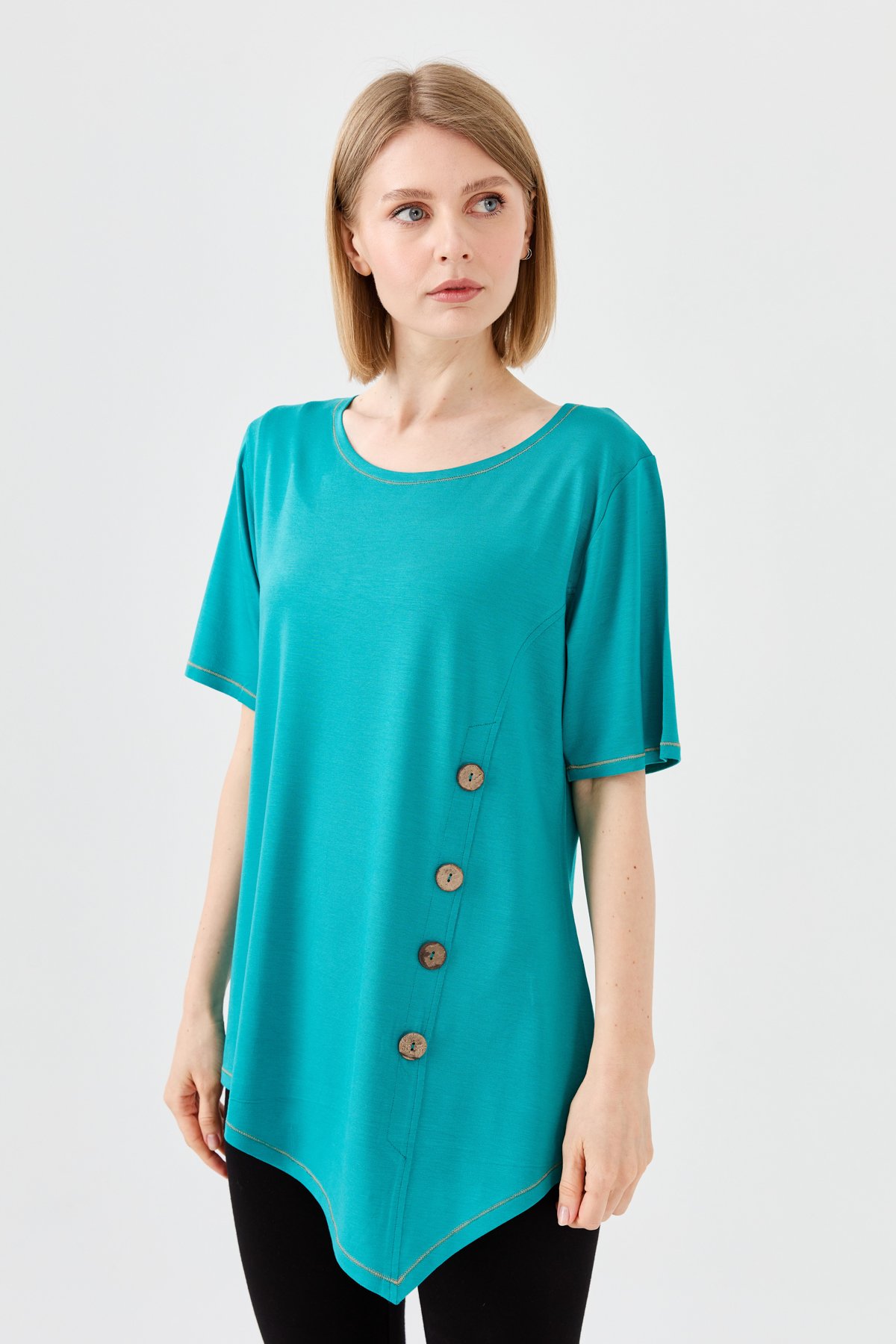 23783Kadın Sıfır Yaka Önü Ahşap Düğmeli Penye T-shirt Yeşil