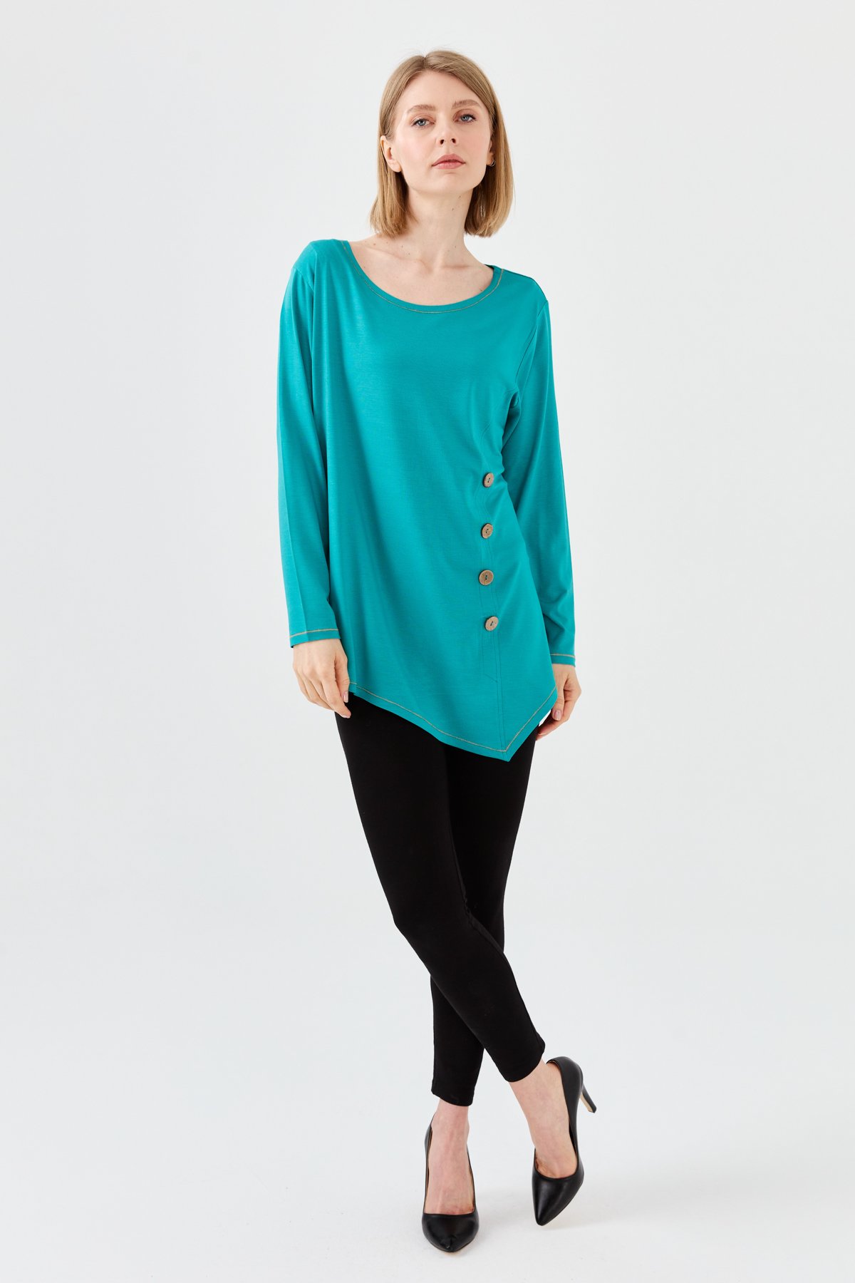 23784Kadın Sıfır Yaka Önü Ahşap Düğmeli Penye Bluz Yeşil