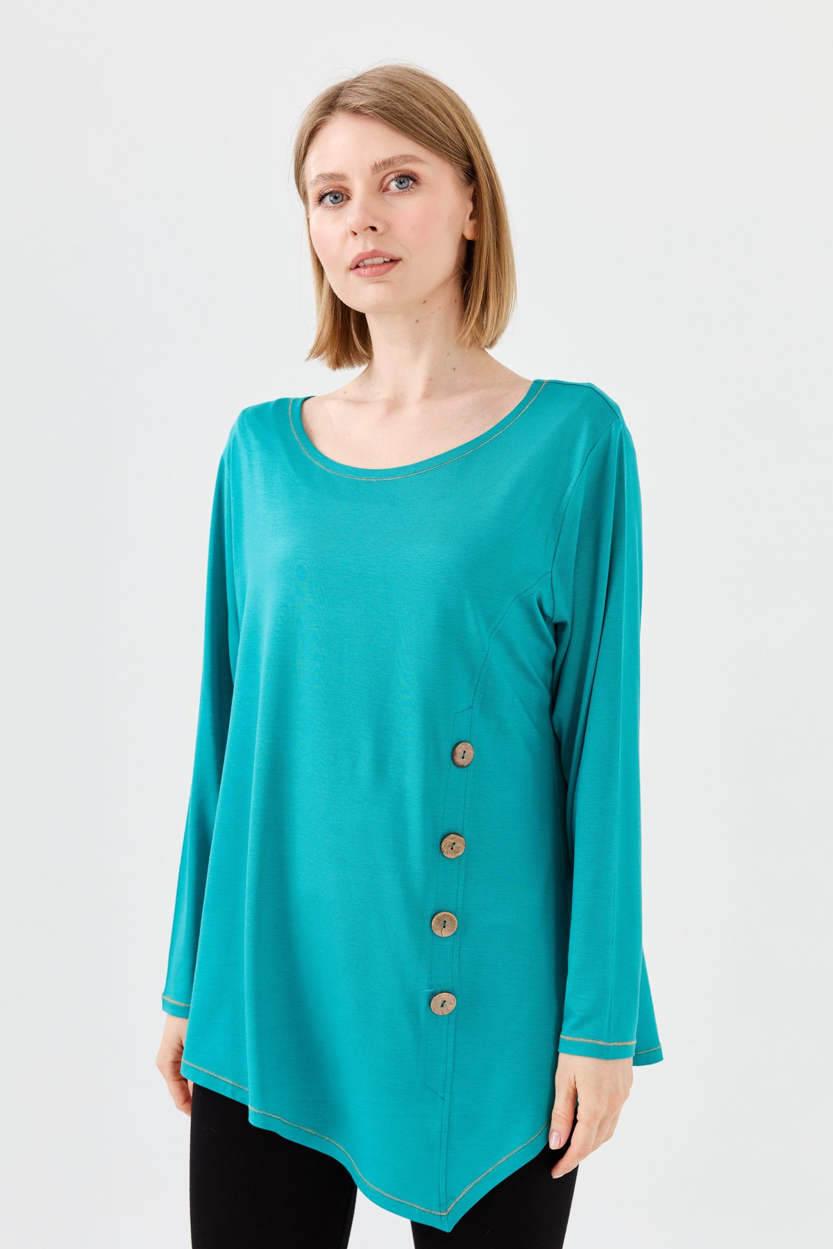 23784Kadın Sıfır Yaka Önü Ahşap Düğmeli Penye Bluz Yeşil