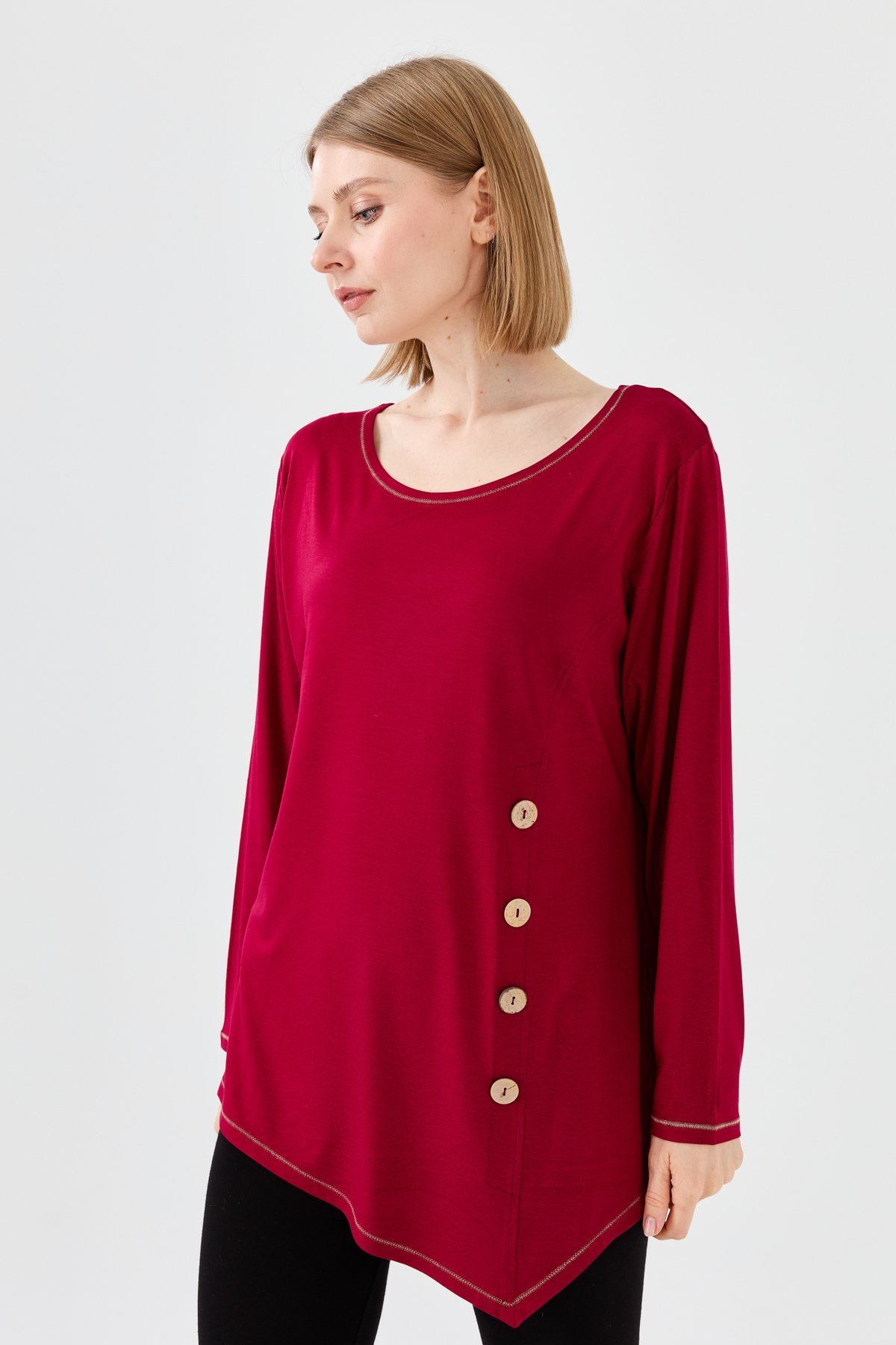 23784Kadın Sıfır Yaka Önü Ahşap Düğmeli Penye Bluz Bordo