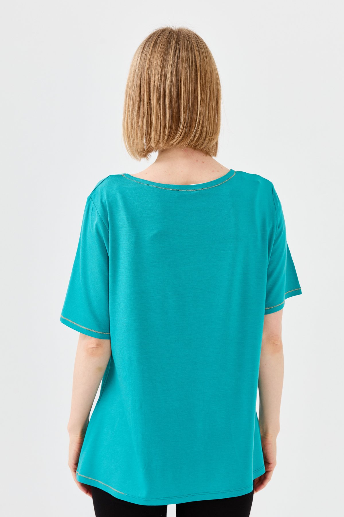 23783Kadın Sıfır Yaka Önü Ahşap Düğmeli Penye T-shirt Yeşil