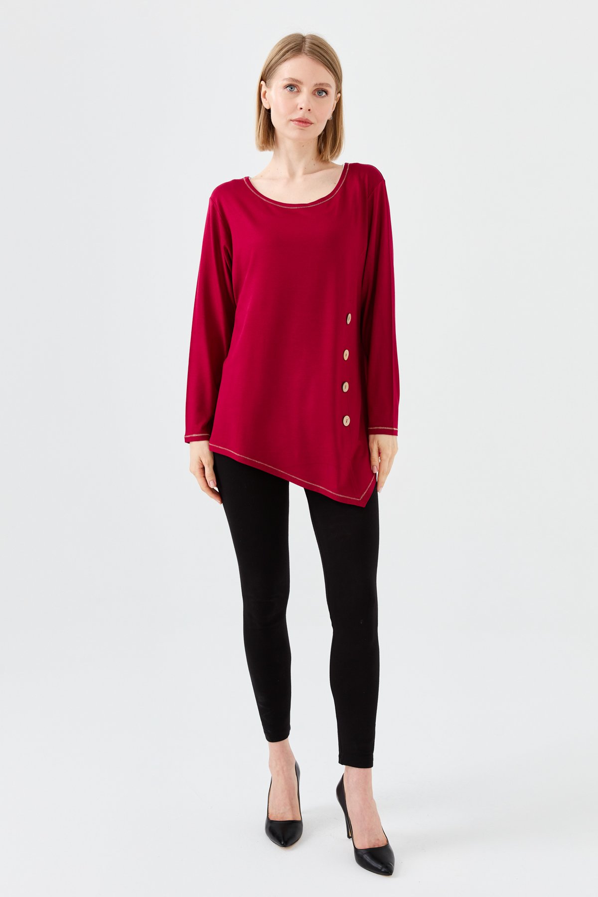 23784Kadın Sıfır Yaka Önü Ahşap Düğmeli Penye Bluz Bordo